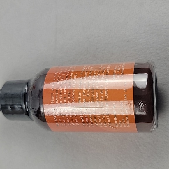 NWT Carpe sweat absorbing scalp powder, serum, applicator massager and bag - Picture 3 of 6